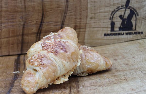 Ham-kaas croissant